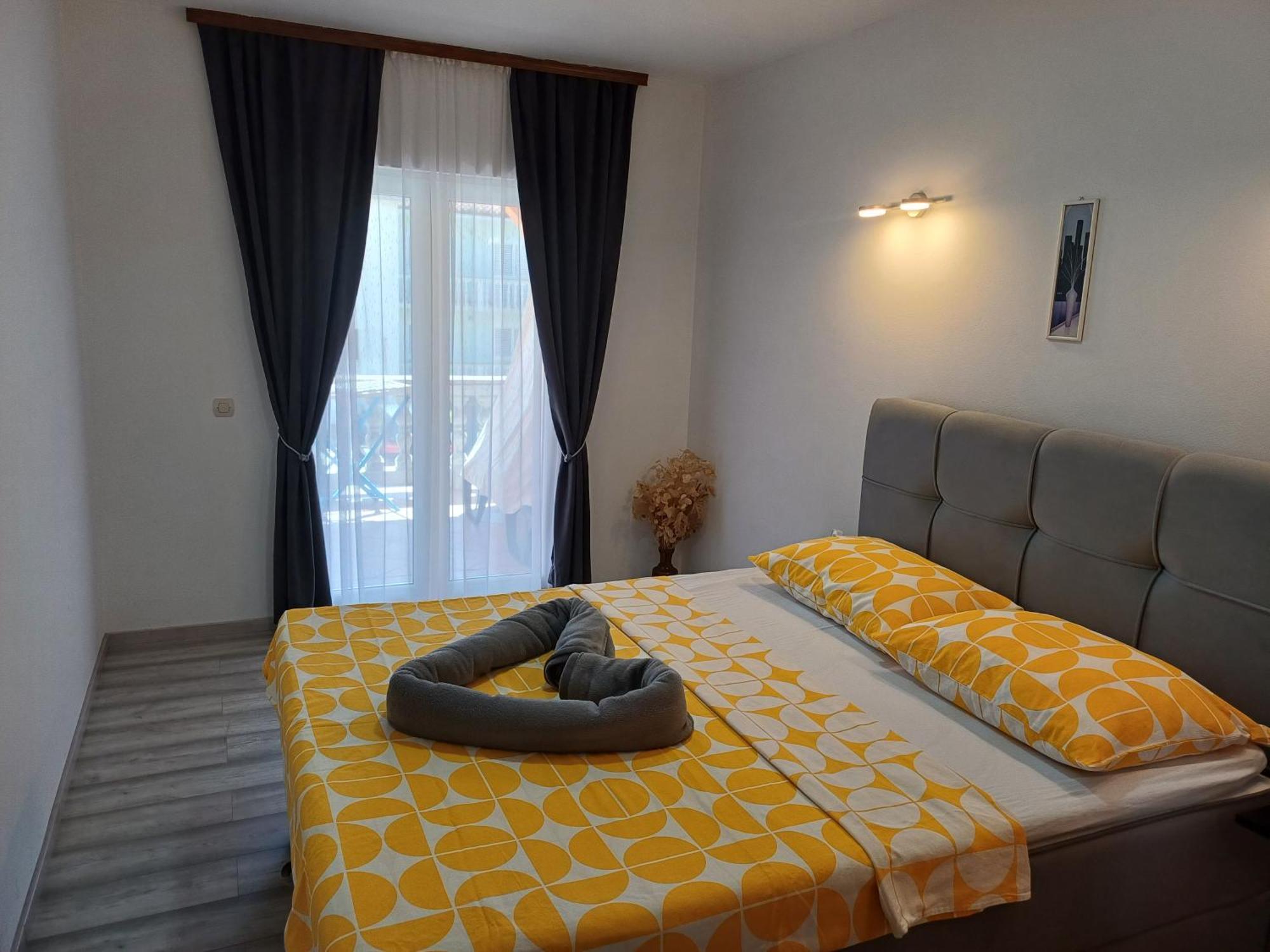 Apartmani Bulajic Krk Town Exterior photo